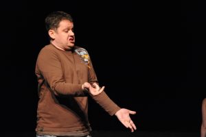 2341102_3_escapism3_over-the-wall