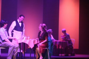 2321009_dont-look-now