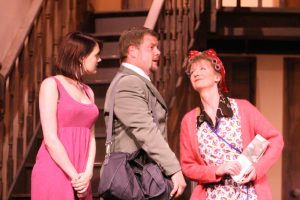 2301004_noises-off_act1