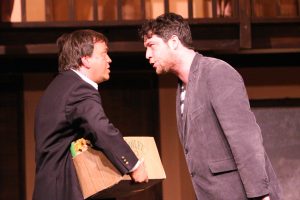 2301004_noises-off_act1