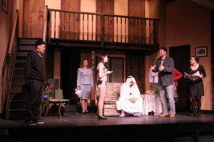 2301004_noises-off_act1