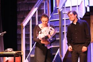 2301004_noises-off_act2