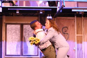 2301004_noises-off_act2