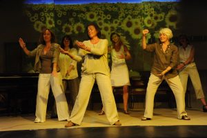 2411209_calendar-girls