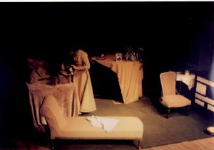 1699710_dolls-house-a