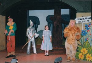 1559312_wizard-of-oz-the
